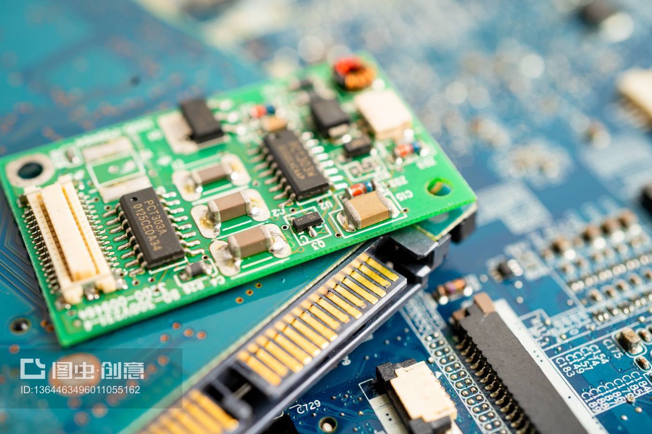 微電路主板電腦電子技術(shù),硬件,手機,升級,清洗概念。